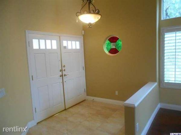 983 Calle Amable - Photo 2 of 3