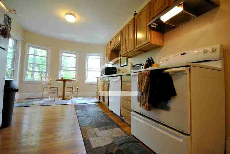 42 Addington Rd #17Y - Photo 2 of 8