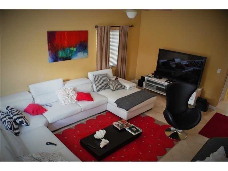 10916 NW 58th Terrace - Photo 2 of 5