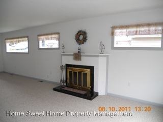 151 Eklund Ave - Photo 2 of 9