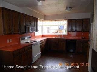 151 Eklund Ave - Photo 3 of 9