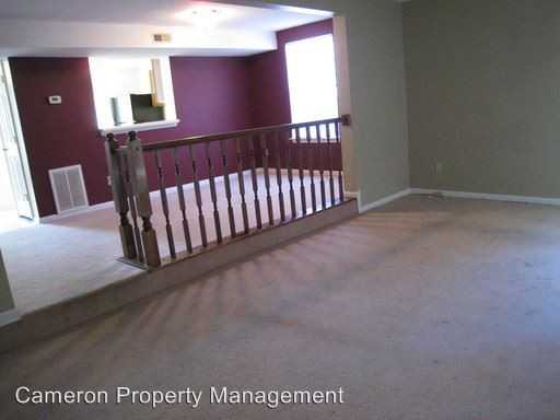 108 E Chalfont Way - Photo 3 of 11