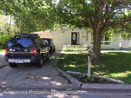 2923 Gary Ave - Photo 2 of 48