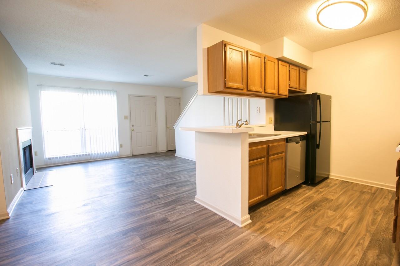 Williamsburg Townhomes Rental Homes - Photo 3 of 17