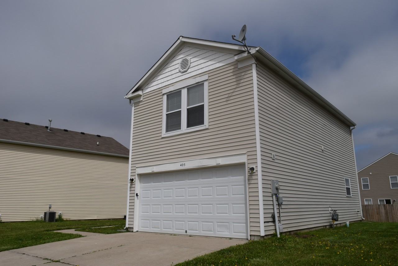 405 W Warrior Ct - Photo 2 of 15