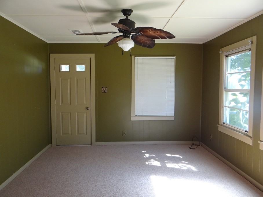 13532 Craigen Rd - Photo 2 of 14