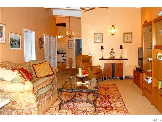 184 Gillies Ln - Photo 2 of 17