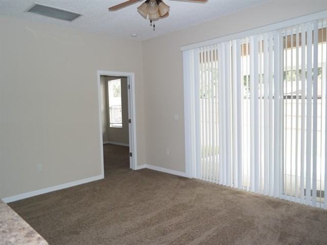547 Bluff Pass Dr - Photo 2 of 9