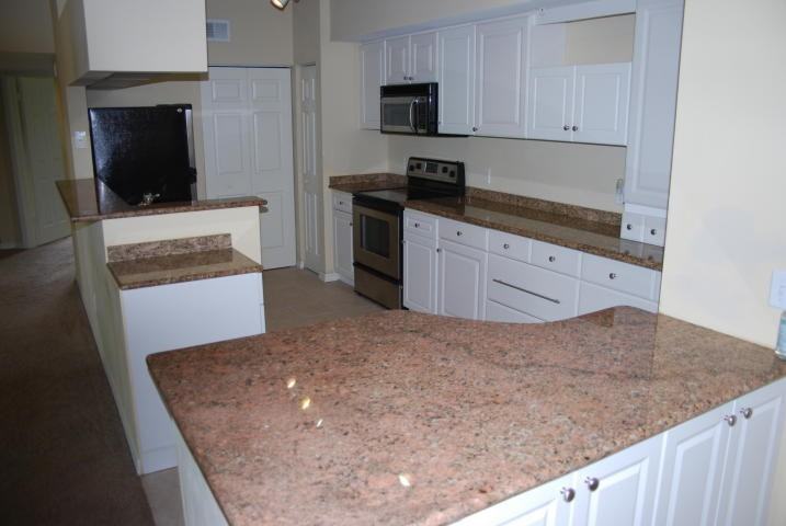 3303 Tuscany Way 3303 - Photo 2 of 5