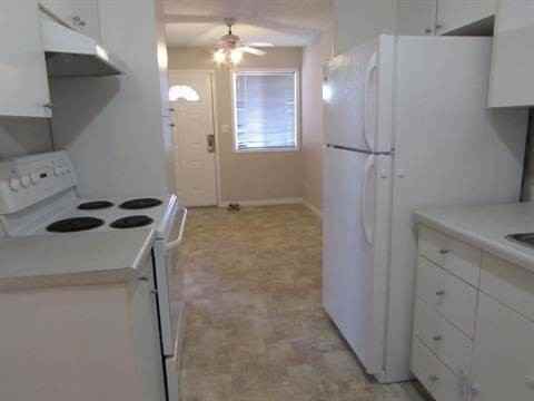 1544 Mill Woods Rd NW - Photo 3 of 8