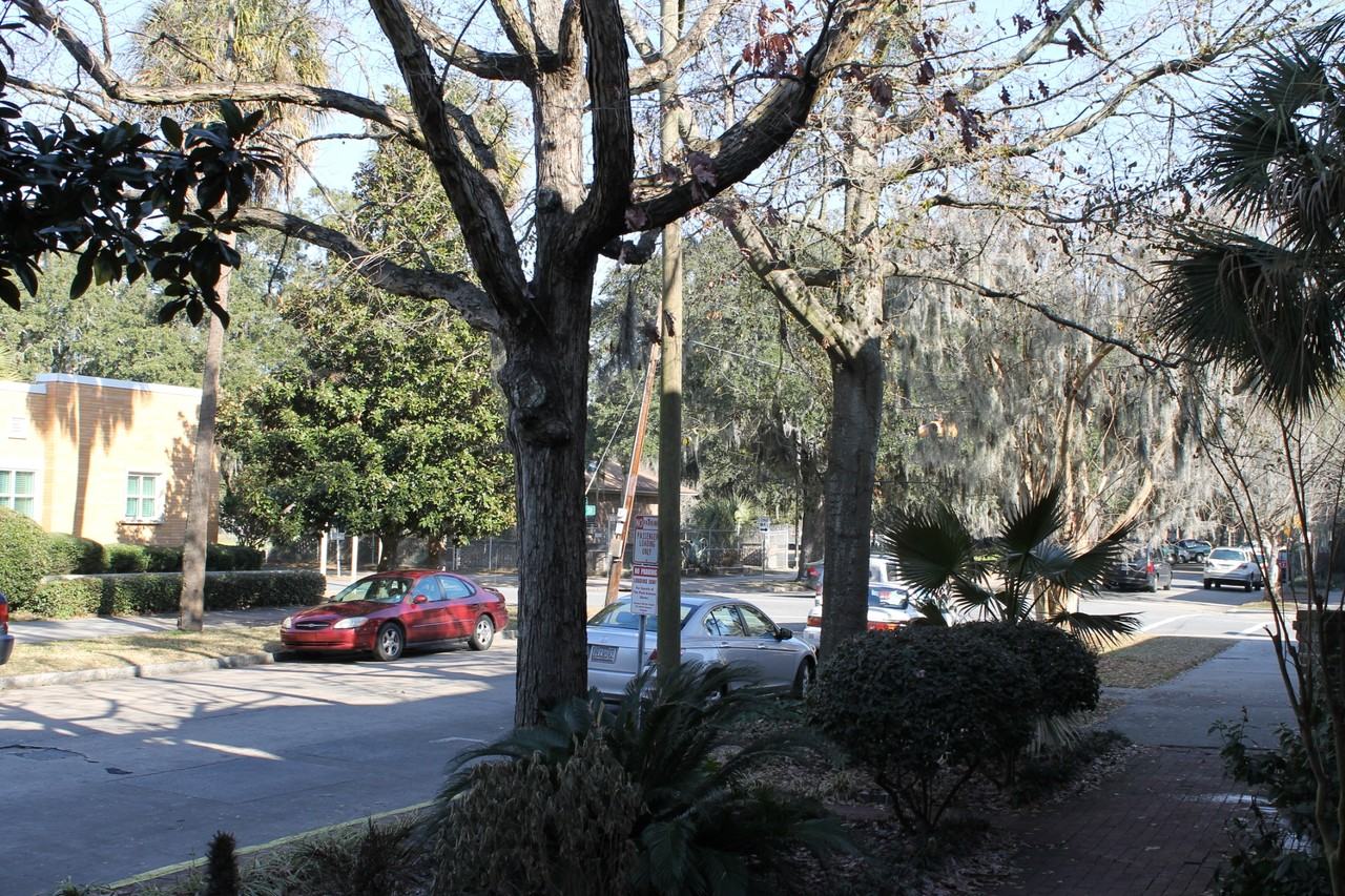 111 West Park Avenue - Photo 3 of 8