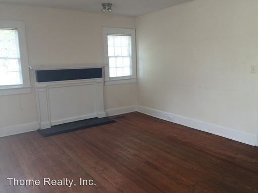 203 Van St - Photo 3 of 5