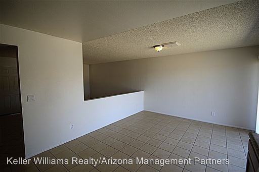 8130 W Turney Ave - Photo 3 of 12