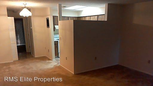 706 Green Valley Rd #E4 - Photo 3 of 10