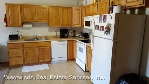 173 W Marengo Rd - Photo 2 of 8