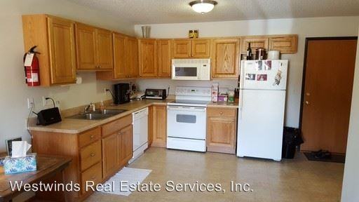 173 W Marengo Rd - Photo 3 of 8