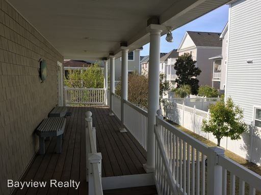 9715 Ship Watch Rd - Photo 3 of 14