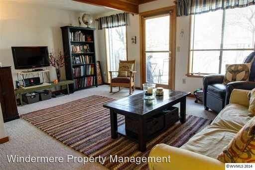 3165 NE Flintlock Pl - Photo 3 of 9