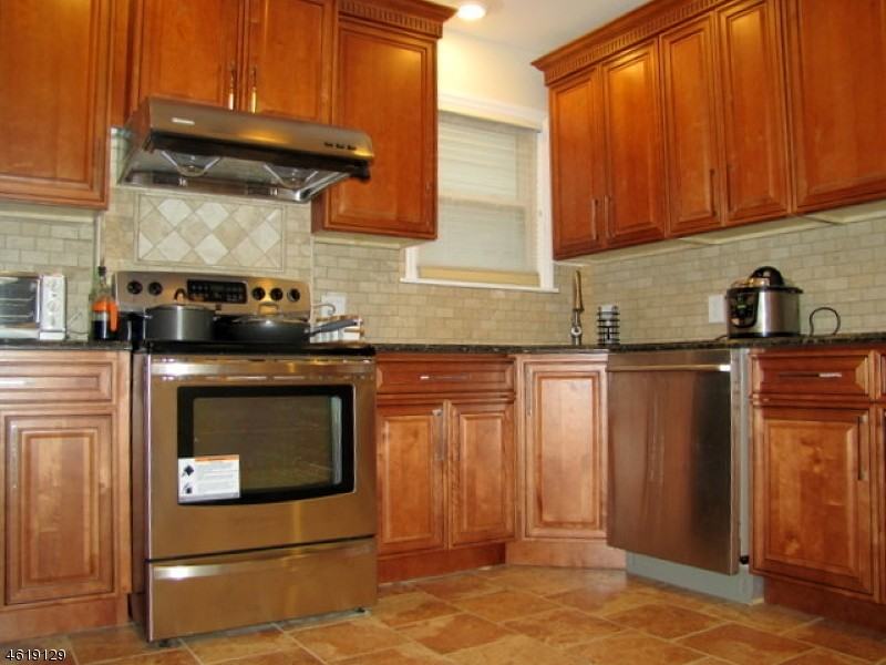 61 Southern Slope Dr - Photo 2 of 10