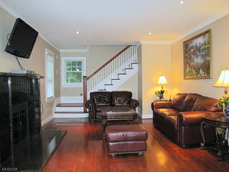 61 Southern Slope Dr - Photo 3 of 10