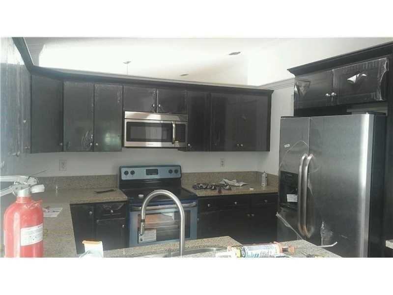 162 SW 203rd Ave - Photo 3 of 6