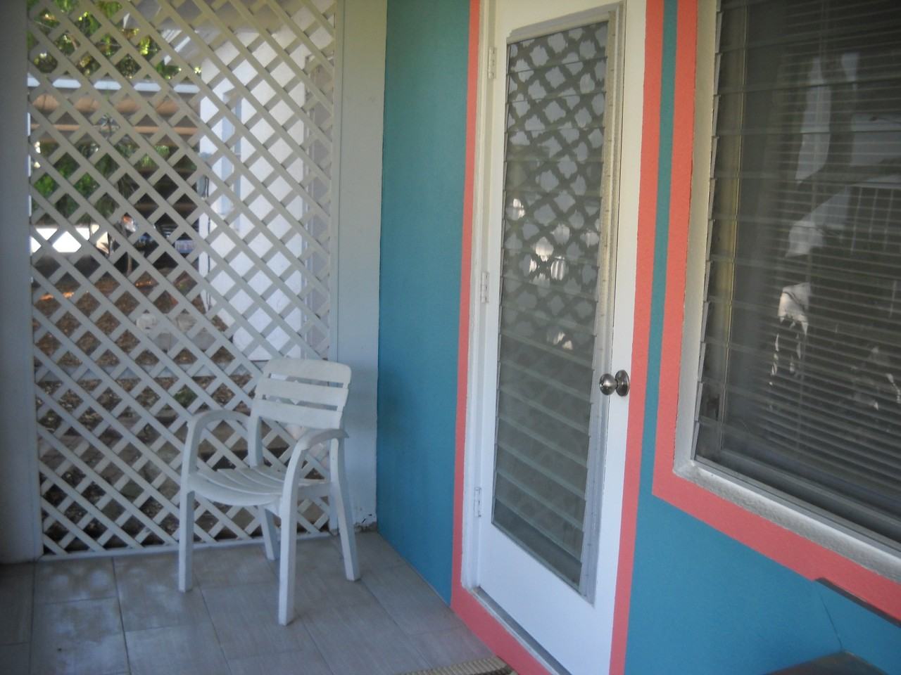 348 Pennsylvania Avenue - Photo 2 of 15