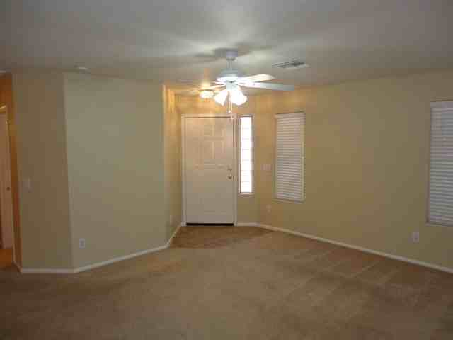 43762 W Carey Dr - Photo 2 of 21