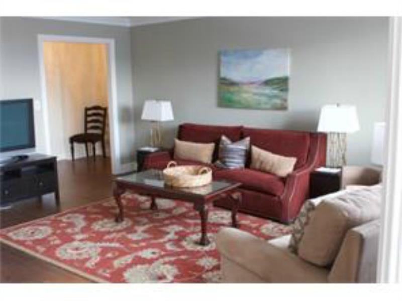 215 Piedmont Ave NE #1406