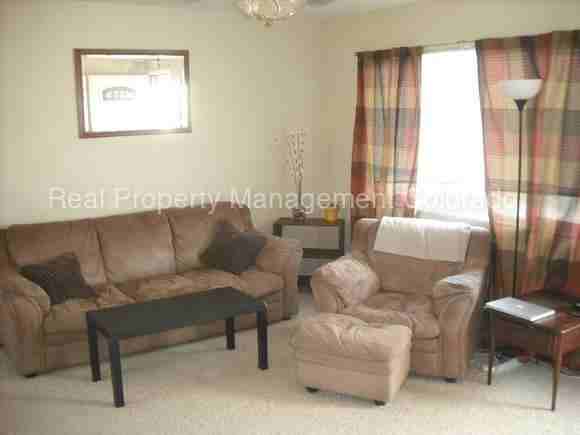 1507 Willshire Dr - Photo 2 of 7