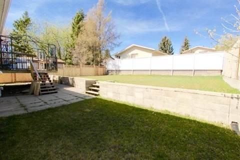 6308 34b Ave NW - Photo 2 of 8