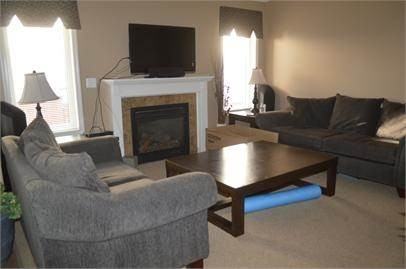 108 Vanson Close - Photo 3 of 4
