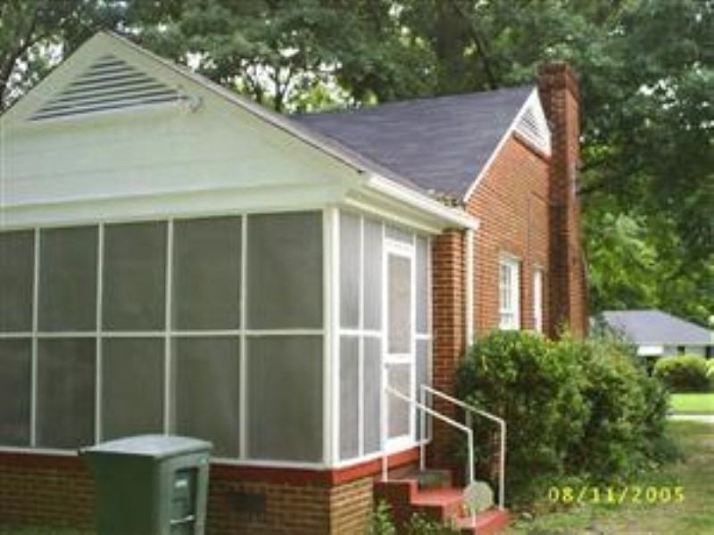 3315 S Hull St - Photo 2 of 8