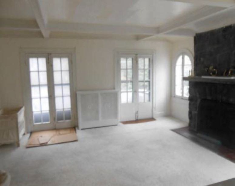 3200 Liberty Heights Ave - Photo 2 of 5