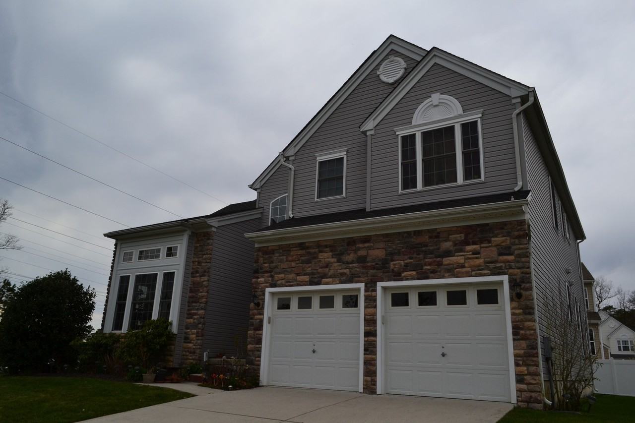 201 Westgate Rd - Photo 3 of 34
