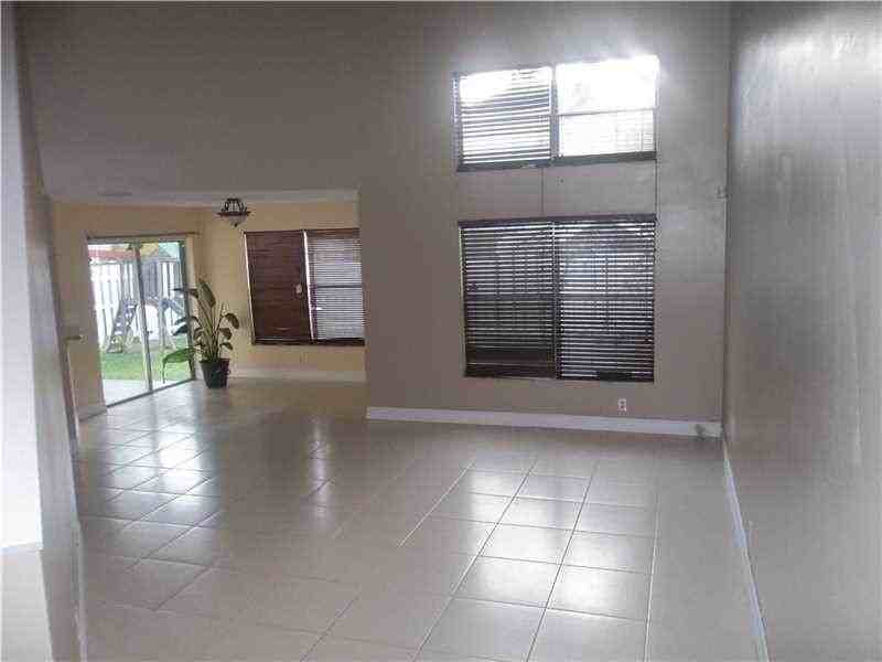 2831 River Run Terrace - Photo 2 of 7