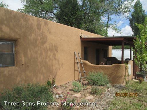 268 Osuna Rd NW - Photo 2 of 3