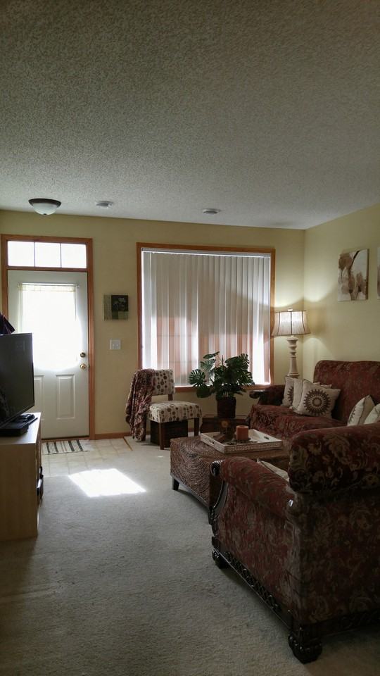 24 River Woods Dr W - Photo 3 of 12