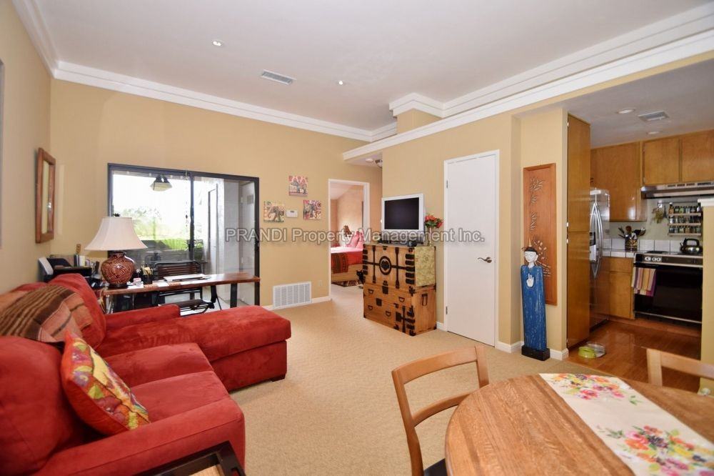 75 Village Cir - Photo 3 of 16