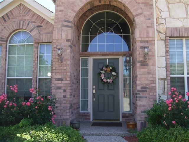 4705 Ocean Dr - Photo 2 of 28