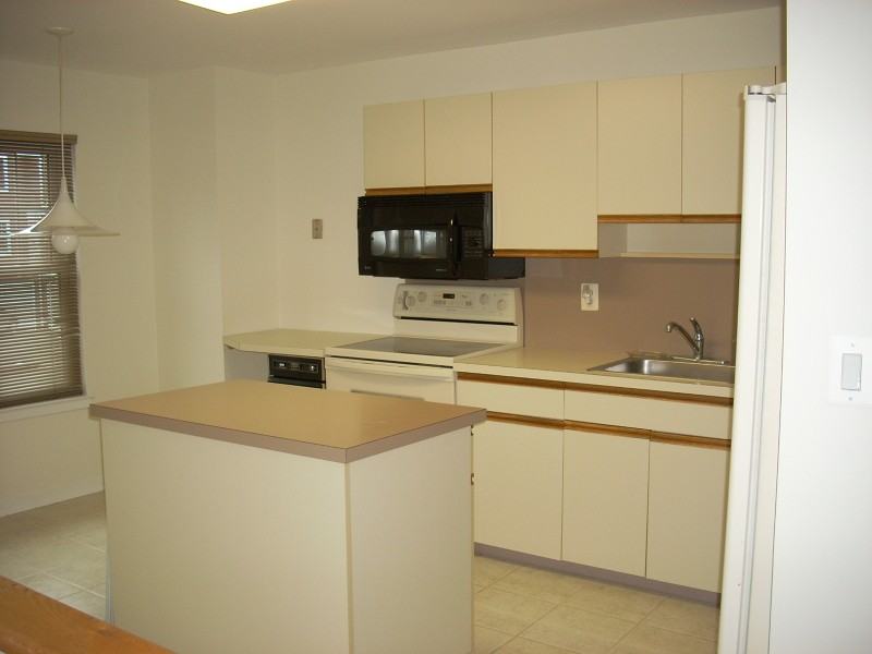 214 Longview Rd - Photo 3 of 13