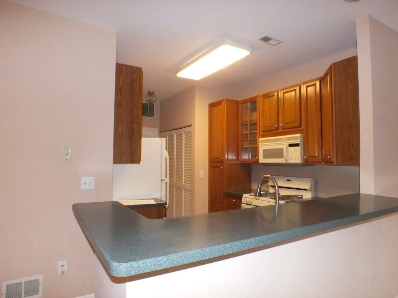 43 Heatherwood Ln - Photo 3 of 17