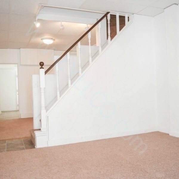 204 Lexington Ave - Photo 2 of 7