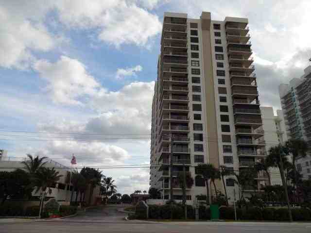 3400 N Ocean Drive 204 - Photo 2 of 5