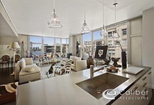 Ave of the Americas #35C