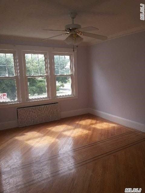 127 Gordon Rd - Photo 3 of 4