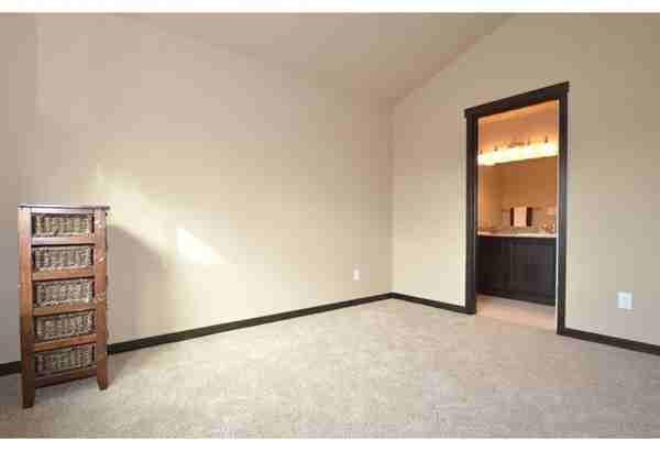 Miller Creek Court Town Homes - Photo 3 of 24