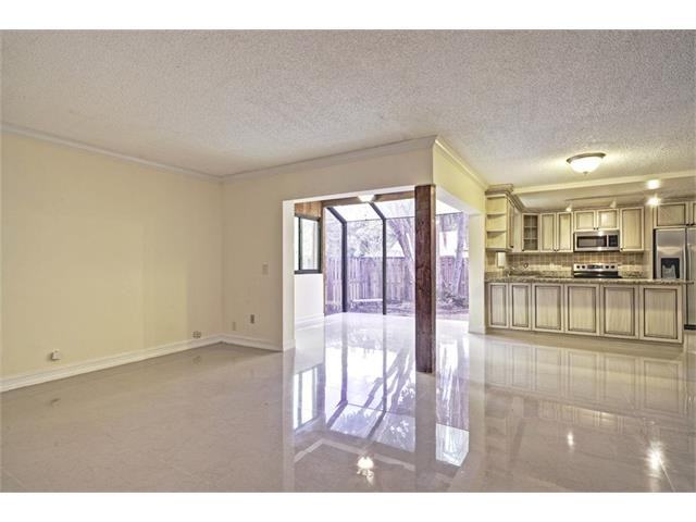 46 Chestnut Cir #46 - Photo 2 of 7