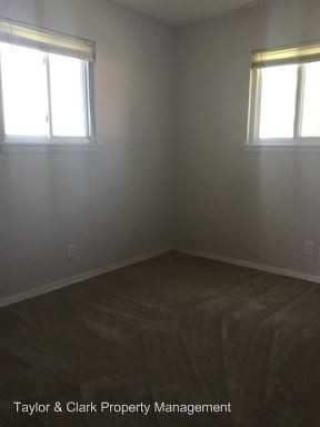 1021 W 29th Terrace - Photo 2 of 2