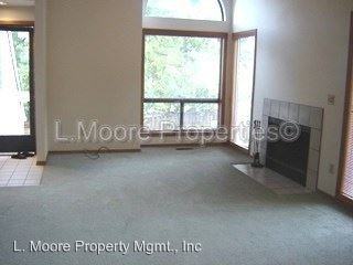 11905 SW 34th Ave - Photo 3 of 11