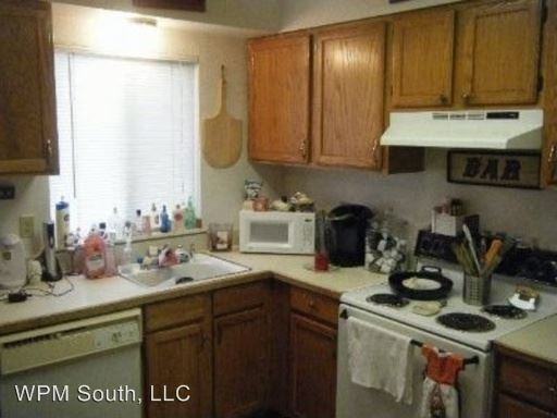 640 5th Ave S - Photo 3 of 8